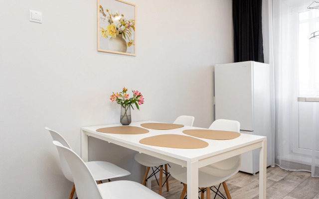 Krasroom vozle TC Planeta Flat