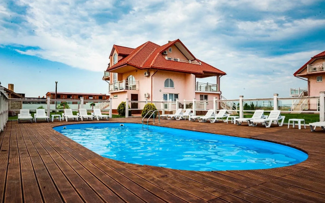 Optimist Mini-Hotel