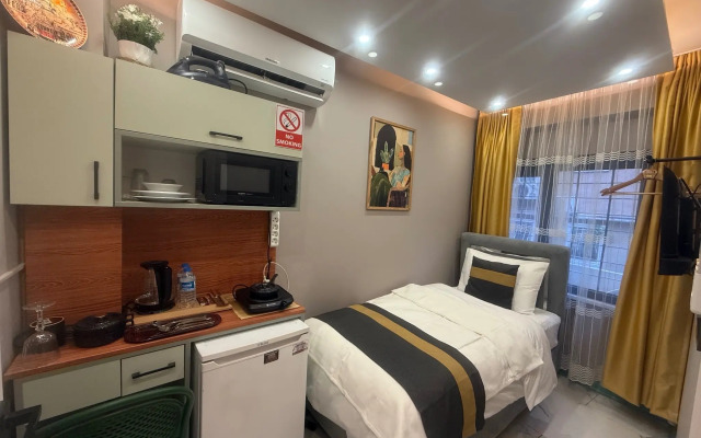 Апартаменты Clean Small studio near Taksim metro station