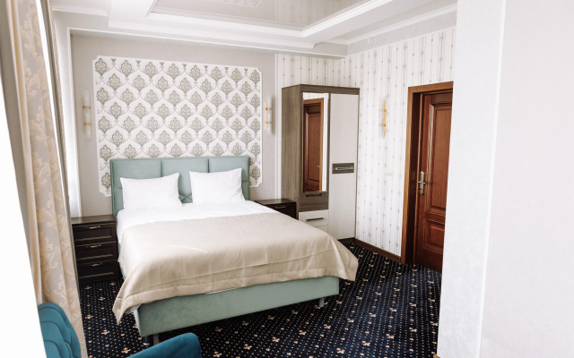 Zodiak Hotel
