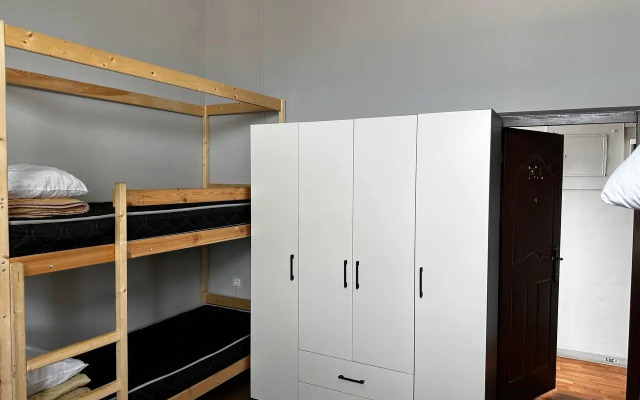 Nedorogo Hostel