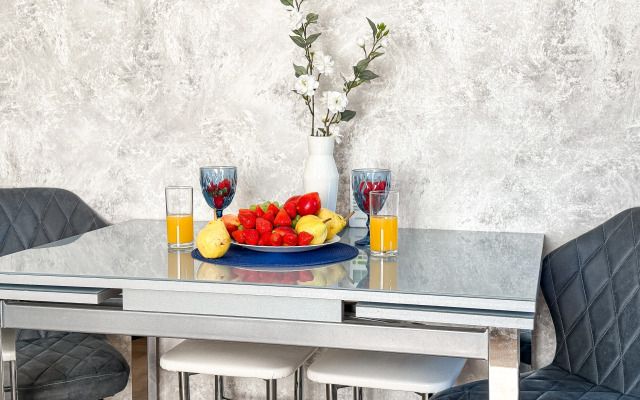 Квартира Уютная евродвушка в центре у самого моря