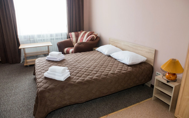 Отель Гранат