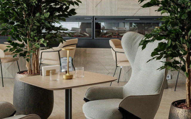 Novotel Arkhangelsk Hotel