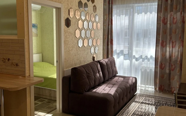 246 Na Krymskoy 89 Apartments