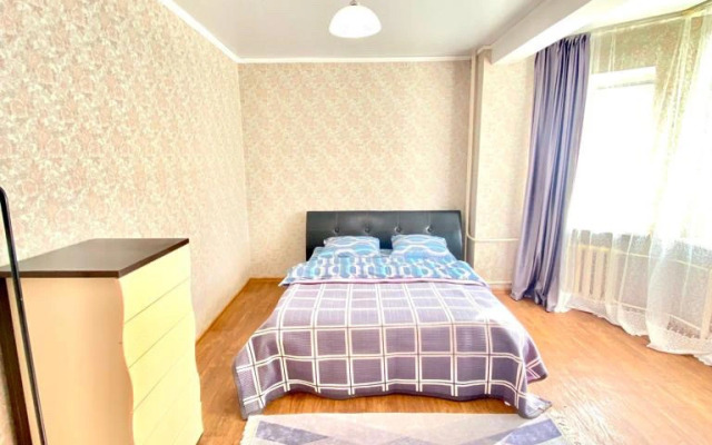 Квартира на Сен-Симона 42/3