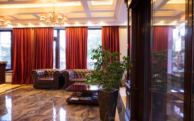 Villa Maralis Hotel