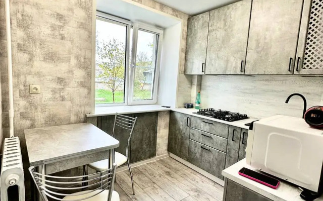 Квартира Двухкомнатная на Ул Грибоедова с 3 Раздельными Местами