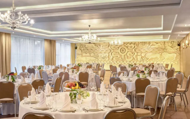 Vozdvizhenskoe Park Hotel