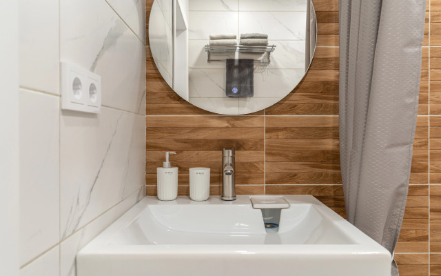 Sovremennaya V Tsentre Goroda Flat