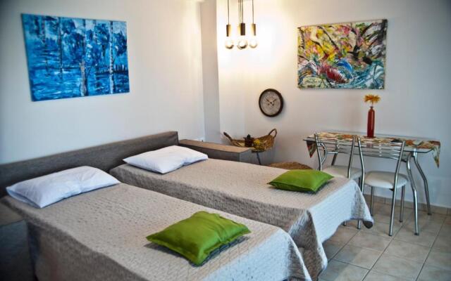 Chalkida Apartments
