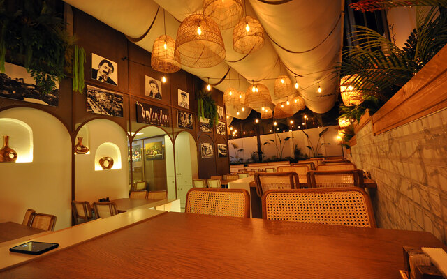 Mic Royal Hotel