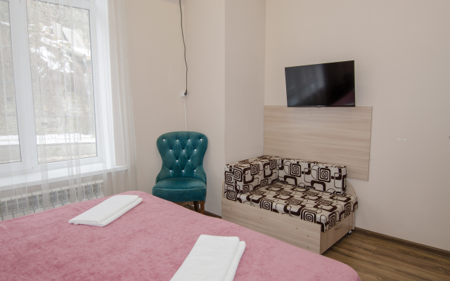 Dvukhmestny Nomer Na Berezovskoy Apartments