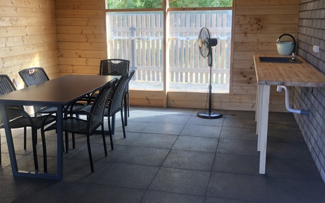 Гостевой дом Домик у леса