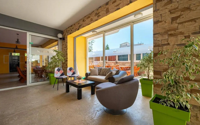 Saray Apartments