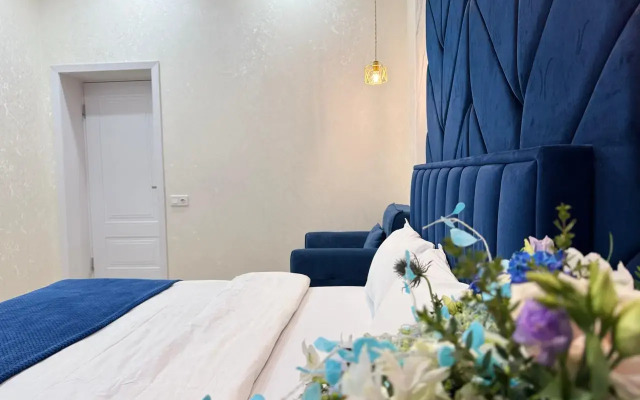 Apartamenty Avrora Rozy Lyuksemburg 49. 2 spalni