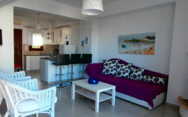 Maestralia Apartments