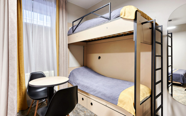 Отель Тесла