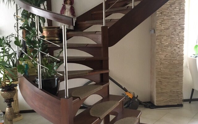 Alma Guest House