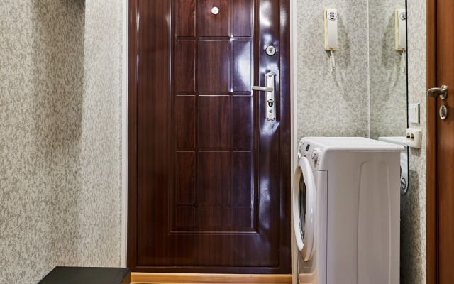 Апартаменты 1896. Удобная студия у метро Электросила