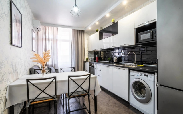 Квартира двухкомнатная Апарт-Отелика в шаговой доступности к парку Галицкого