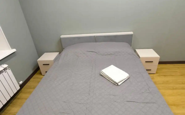 Апартаменты Новая 2х комнатная квартира с паркингом