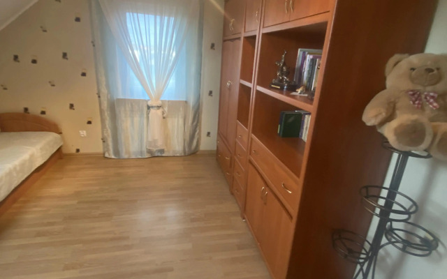 Частный дом Большой дом возле Светлогорска