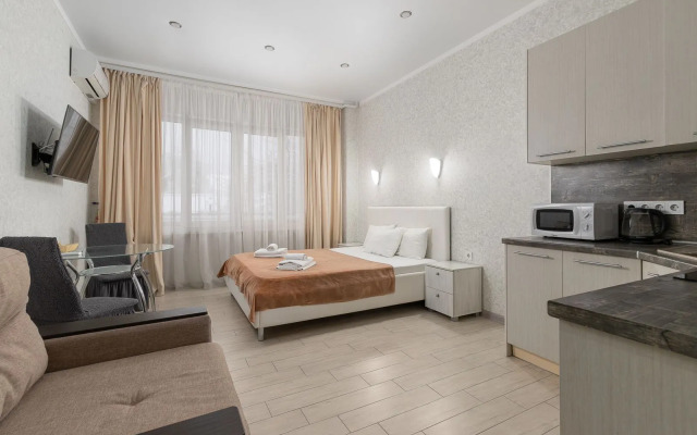 V Samom Tsentre Esto-Sadka Flat