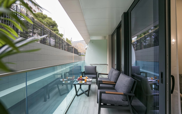 Апартаменты Скай Плаза Ялта у Моря