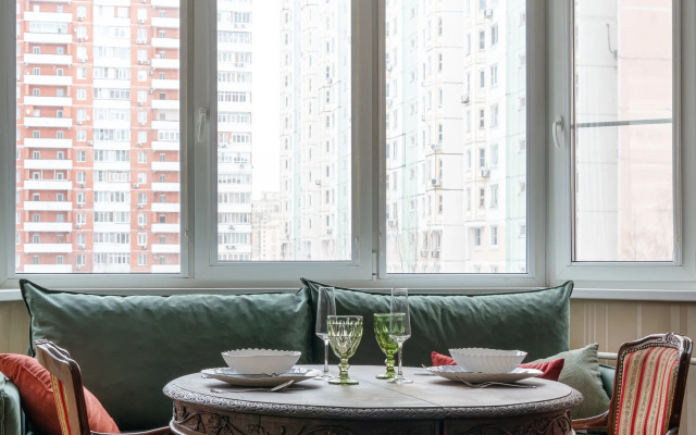 Michurinskiy Kholl Flat