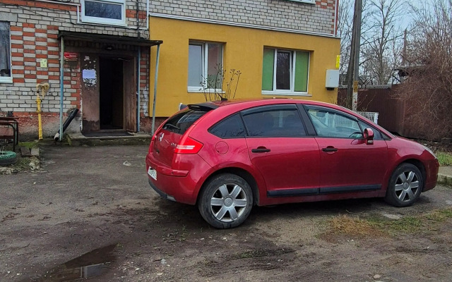 Dvukhkomnatnaya Na Gagarina 27a Flat