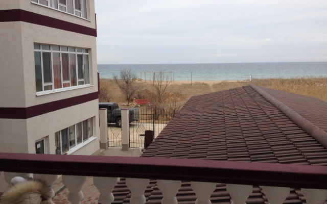 Zolotyie Peski Guest House