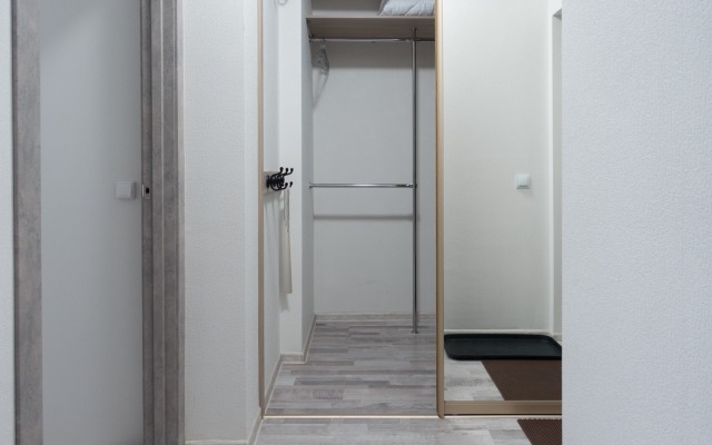Apartamenty 22 Etazh Tikhomirov Flat