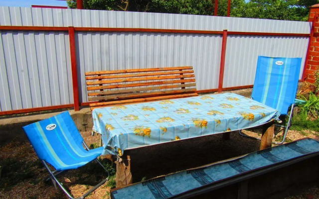 Частный дом С тремя спальнями и большой солнечной верандой