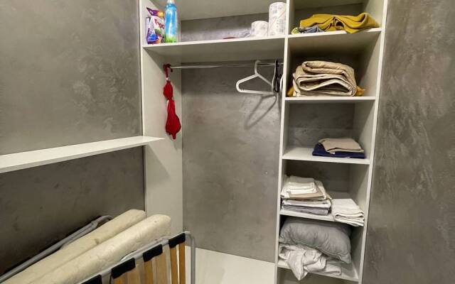 Na Ulitse Feygina 17 Flat