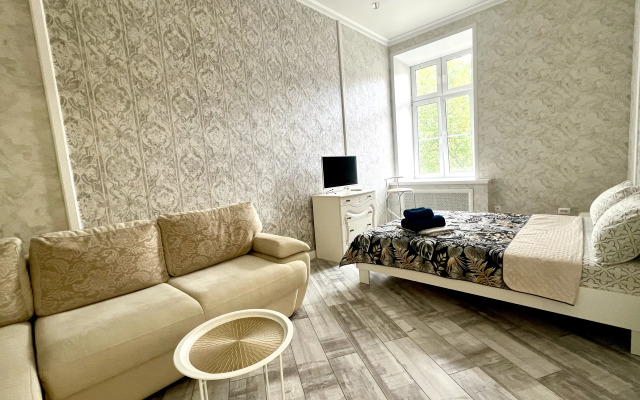 Komfort Na Prospekte Apartments