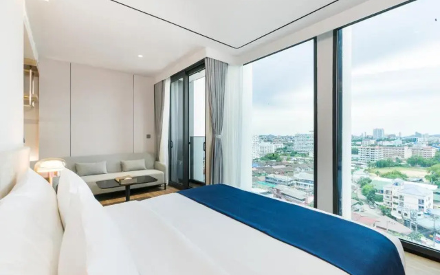 Arbour  And Residence Pattaya