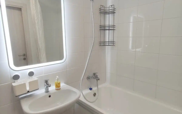Uyutnaya Na Prudakh Apartments