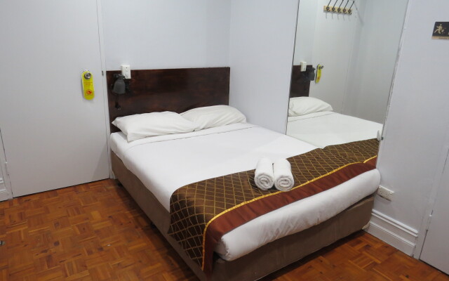 Australian sunrise Lodge Mini-Hotel