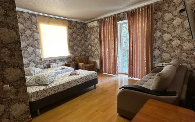 Mini hotel "dom Turista"