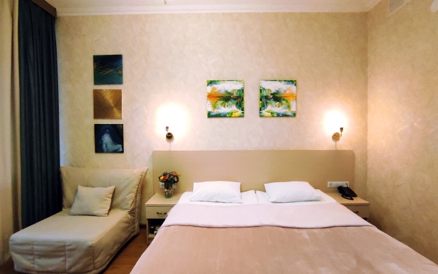 Liberty Fly Hotel Room 405 Apartments