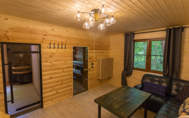 Dom V Lesu Guest House