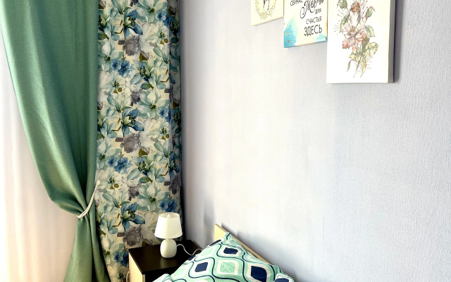 Posutochno Mendeleeva 108 Flat