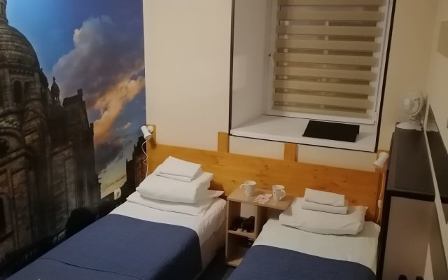 Mayakovskogo 16 Mini-Hotel