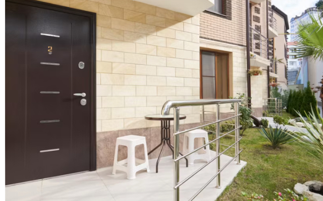 Magnat-Sansiti Apartments