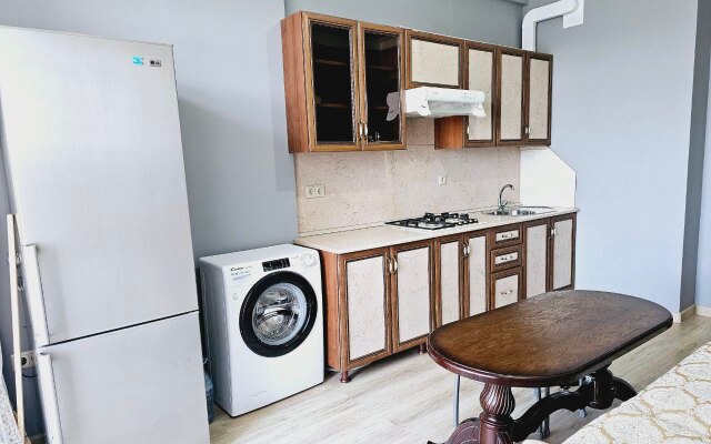 Квартира Sutochno Kvartira05