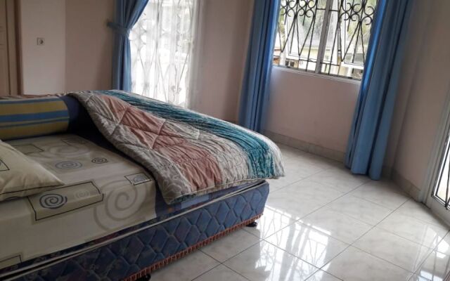 Trans Villa