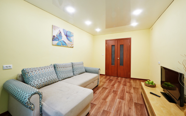 Квартира двухкомнатная в Центре Ленинского Дзержинского 90