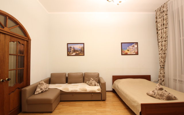 Апартаменты 2-х комнатные на Невском 65