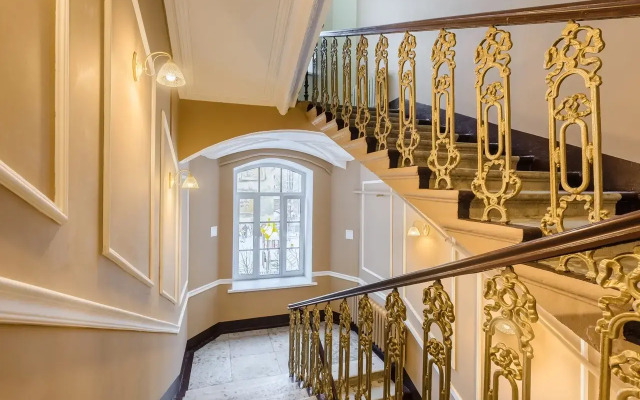 Nevsky Loft Studio 2 Apartments